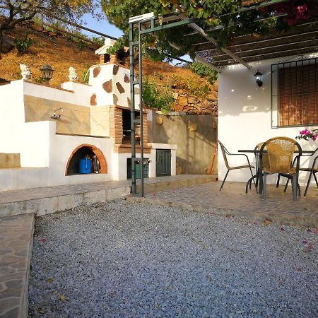 Casa Lola Villa Sayalonga Eksteriør billede
